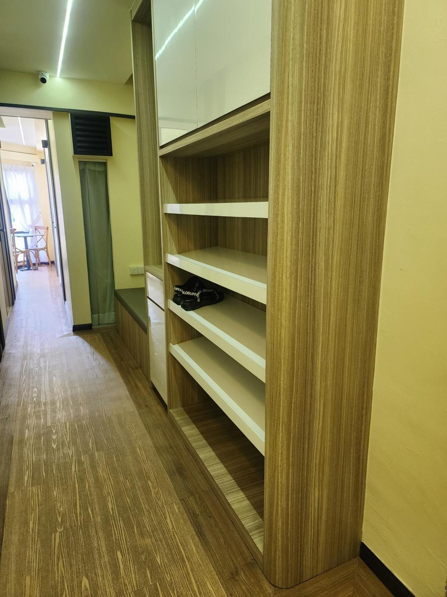 Clock Inn Backpackers Hostel Танах-Рата Экстерьер фото